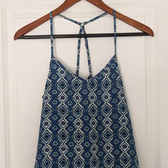 Patterned Tank Top - Picture 3 of 6